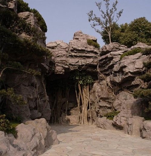 Bồn cầu hang động