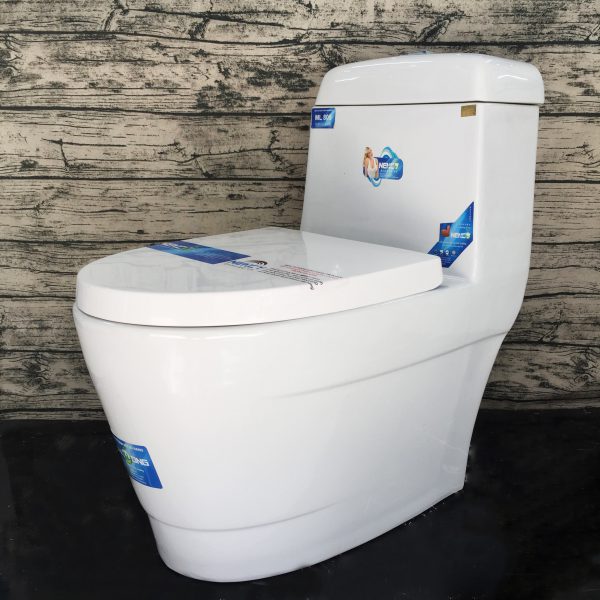 Bồn cầu thiết bị vệ sinh nency có tốt không