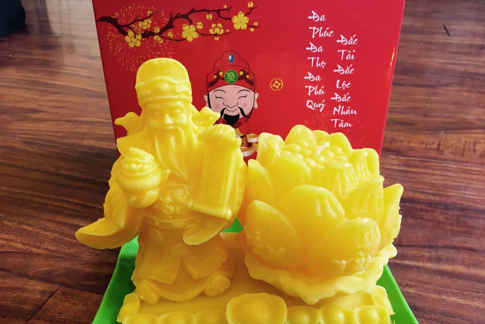 nến phật thủ tết 2018 giá rẻ sỉ