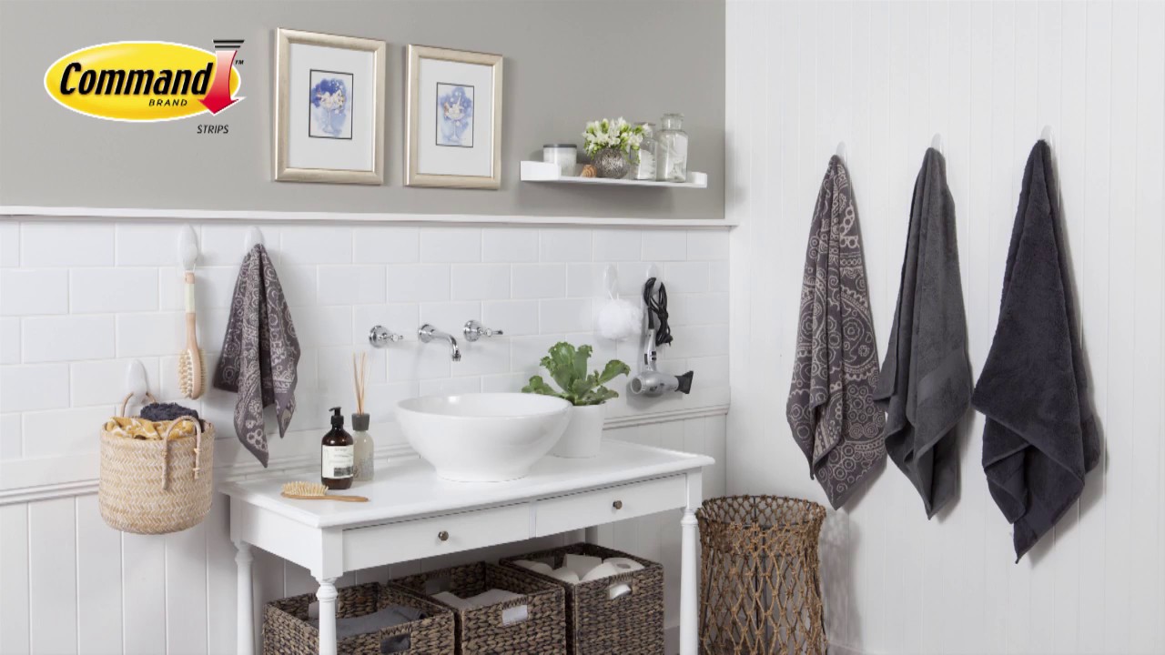 Phòng tắm với móc dán siêu dính command 3m
