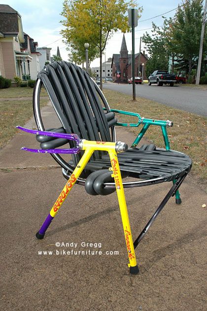 trang trí nhà từ phụ tùng xe