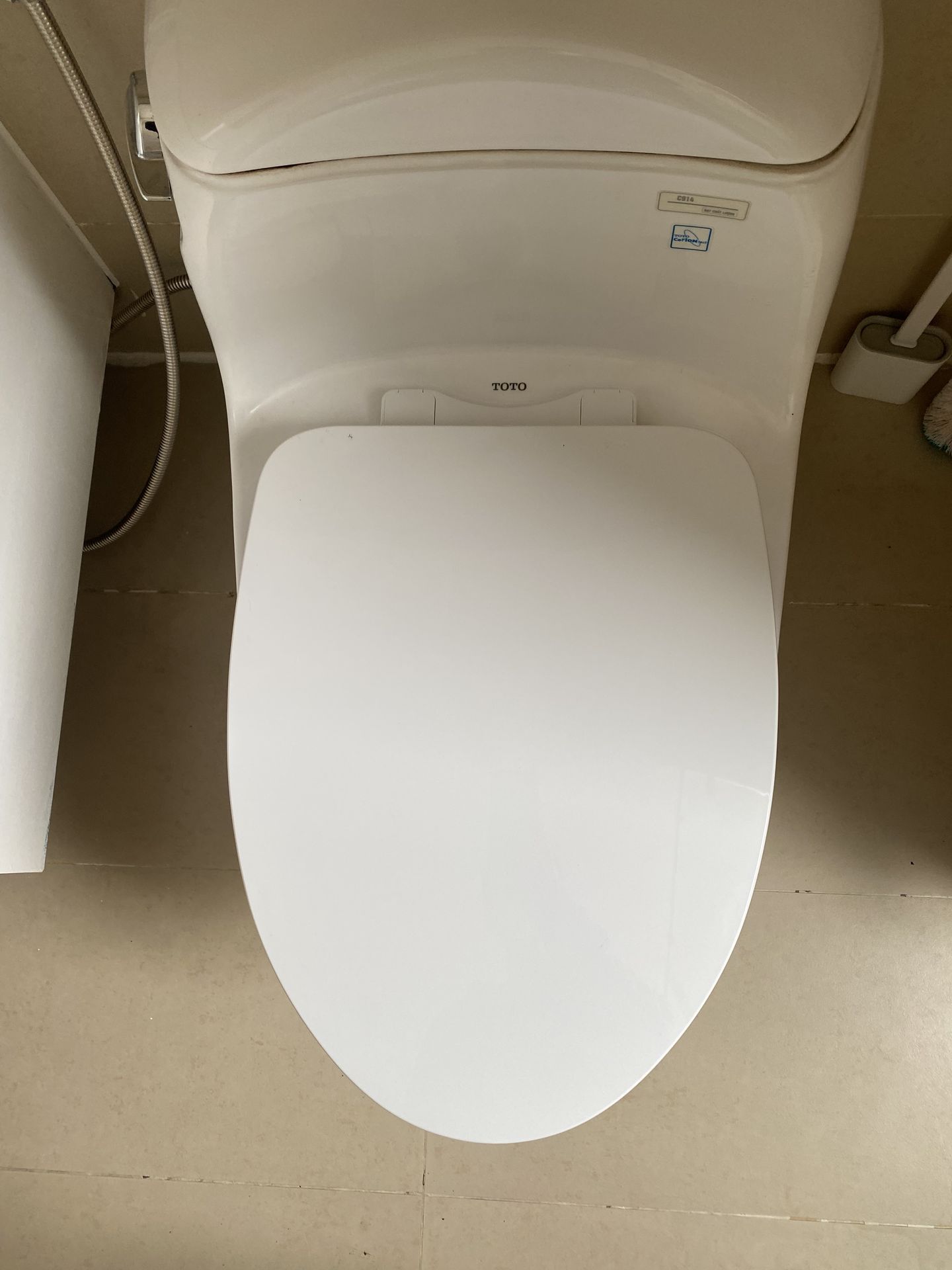 Đánh giá sản phẩm Nắp bồn cầu đóng êm TOTO TC395VS (T10)