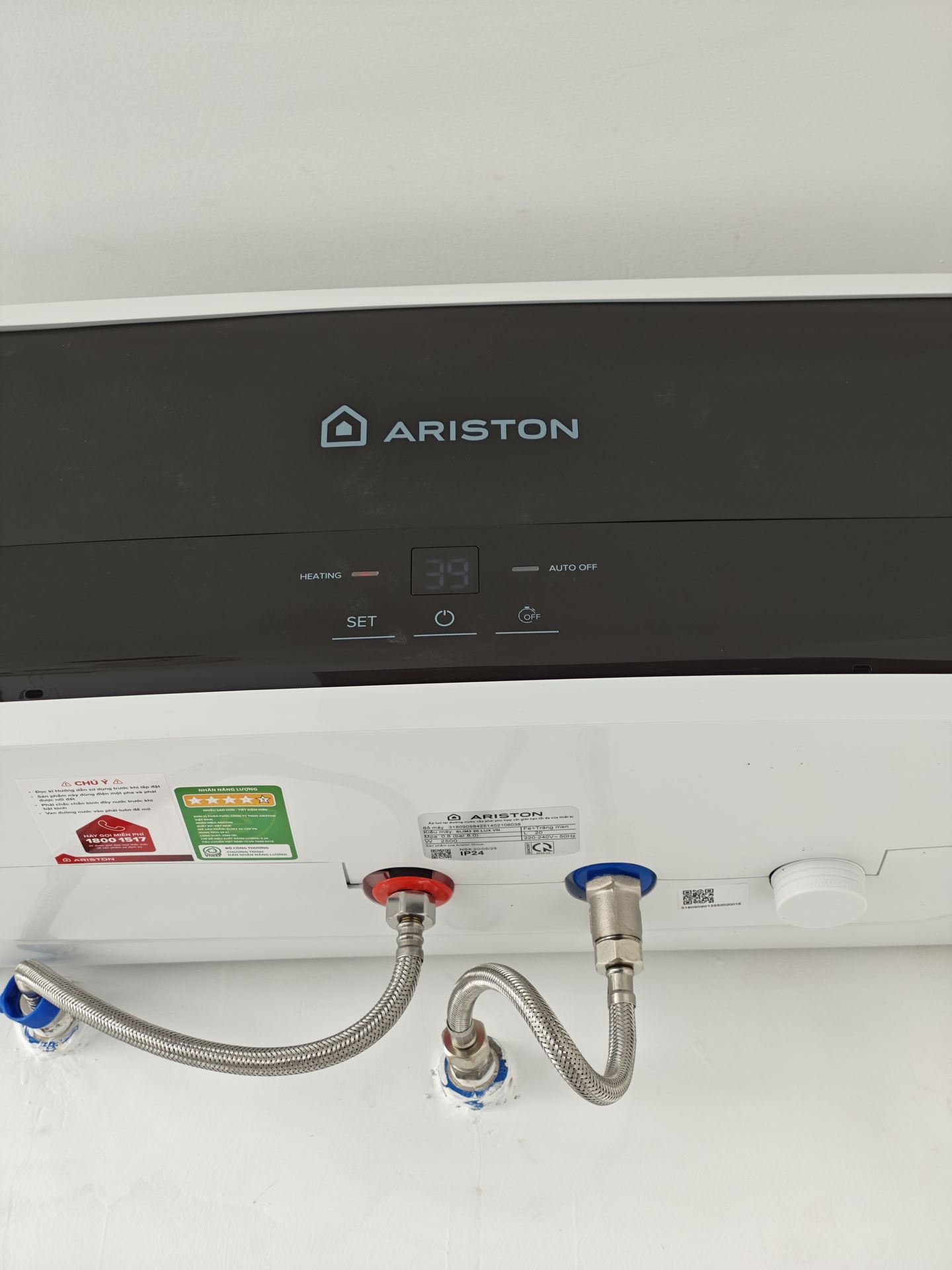 Đánh giá sản phẩm Máy nước nóng gián tiếp Slim3 RS Ariston