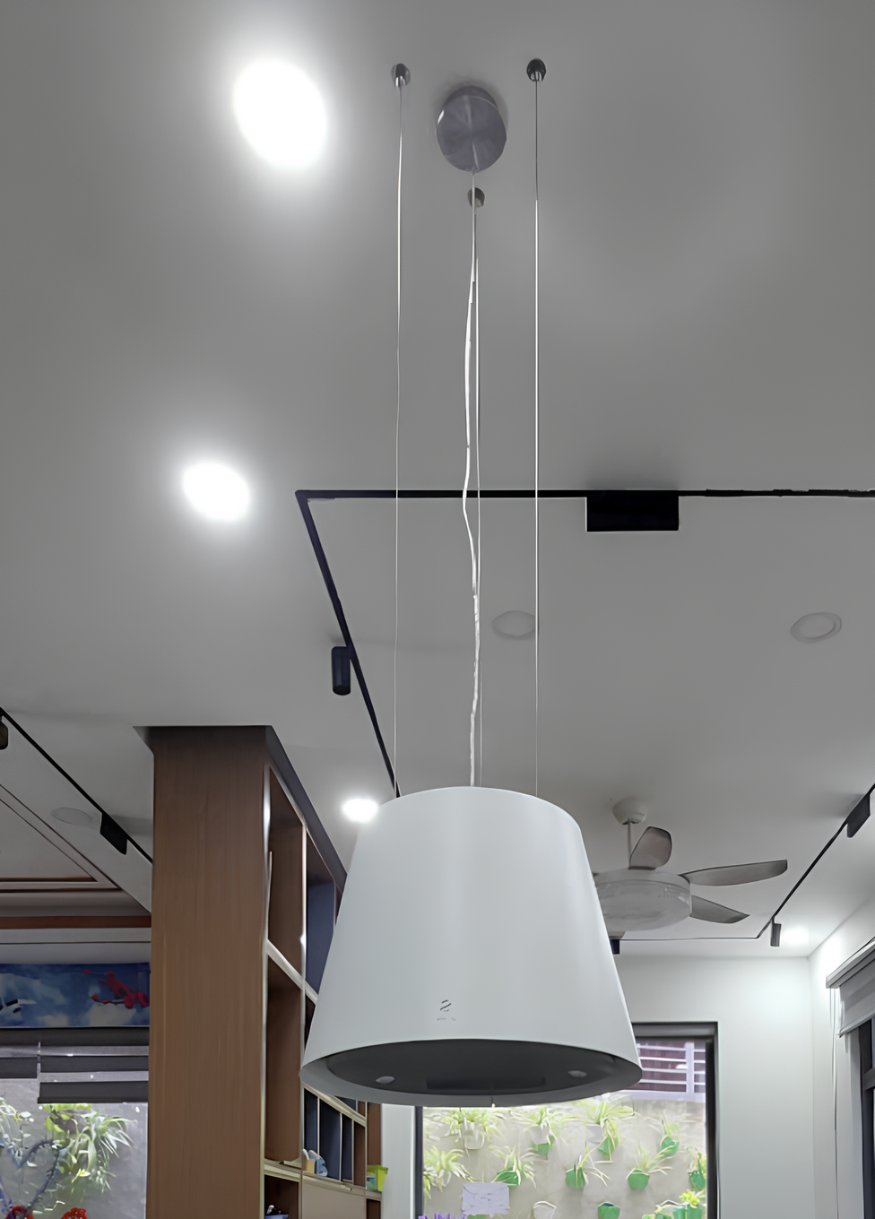 Đánh giá sản phẩm Máy hút mùi đảo đèn ELICA Easy UX