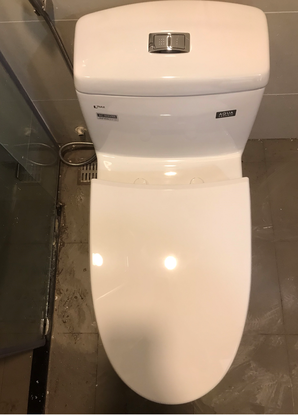 Đánh giá sản phẩm Bồn cầu 1 khối INAX AC-909VRN (AC909VRN) nắp đóng êm