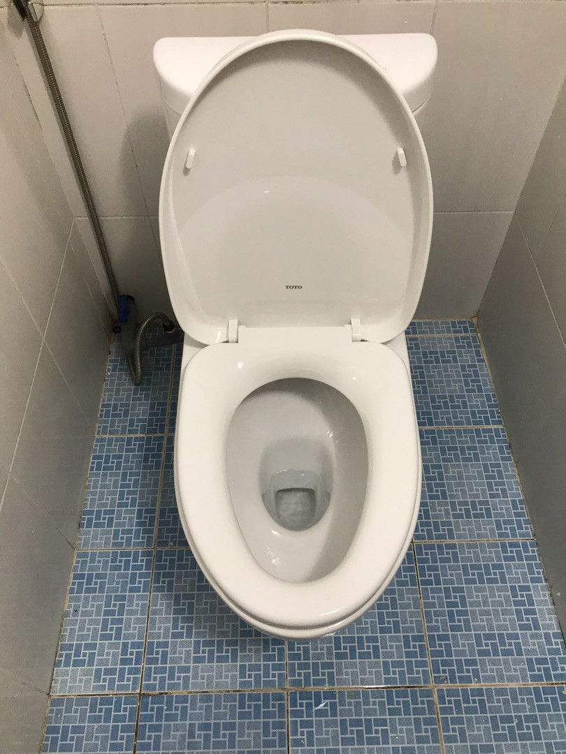 Đánh giá sản phẩm Bồn cầu 2 khối TOTO CS325DRT3 nắp đóng êm TC385VS