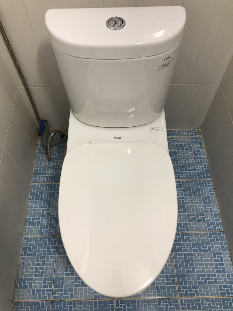 Đánh giá sản phẩm Bồn cầu 2 khối TOTO CS325DRT3 nắp đóng êm TC385VS