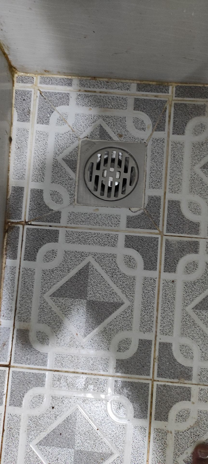 Đánh giá sản phẩm Phễu thoát sàn HITA inox 304 HN051T2