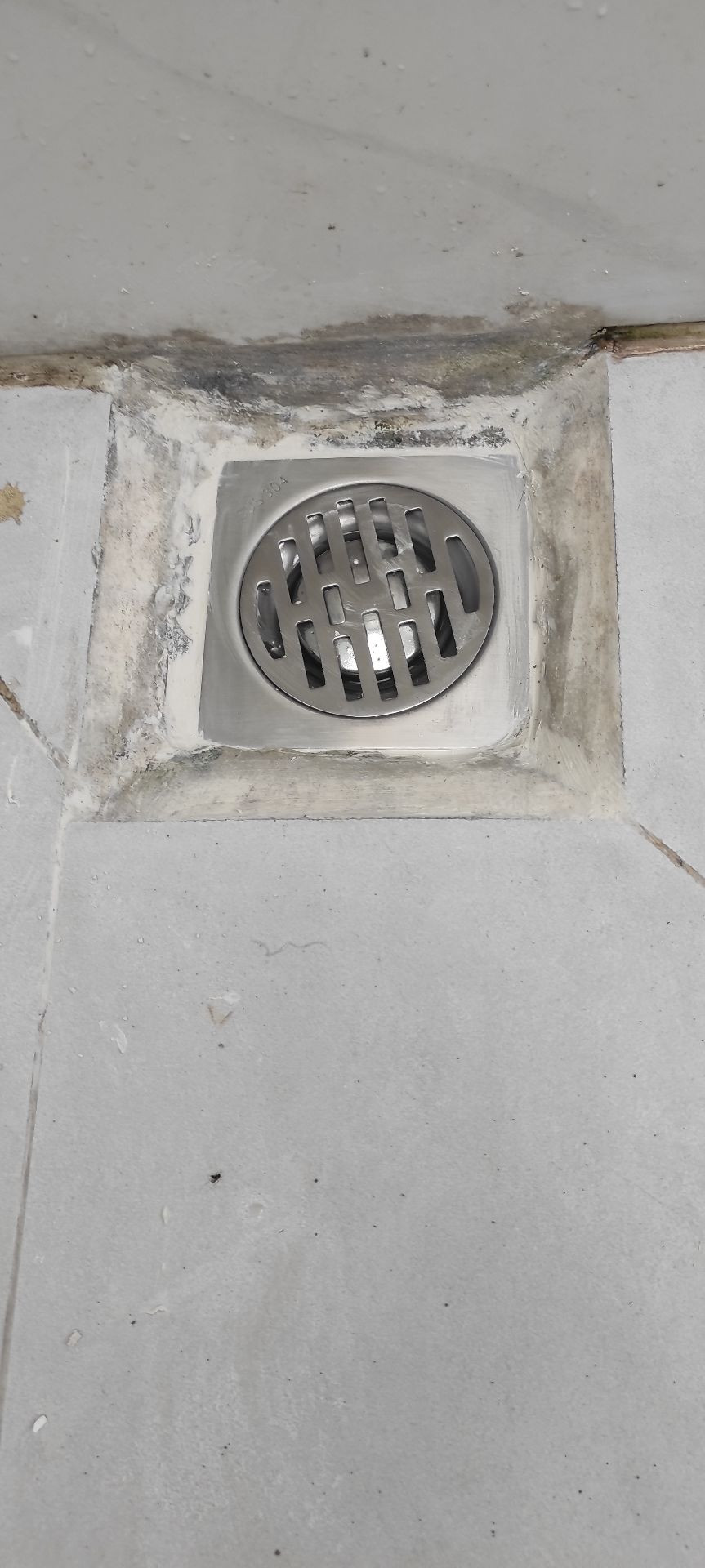 Đánh giá sản phẩm Phễu thoát sàn HITA inox 304 HN031T5