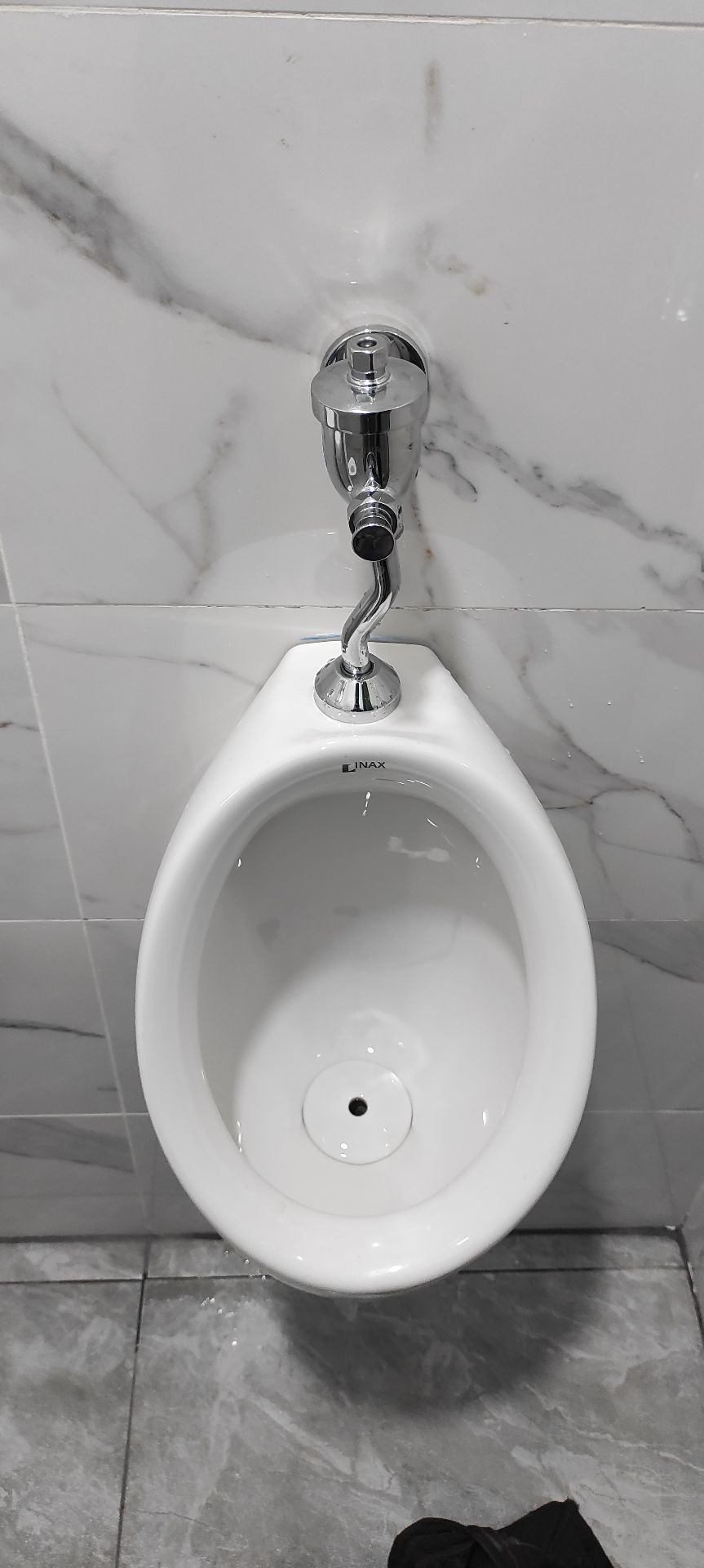 Đánh giá sản phẩm Bồn tiểu nam INAX U-117V (U117V)