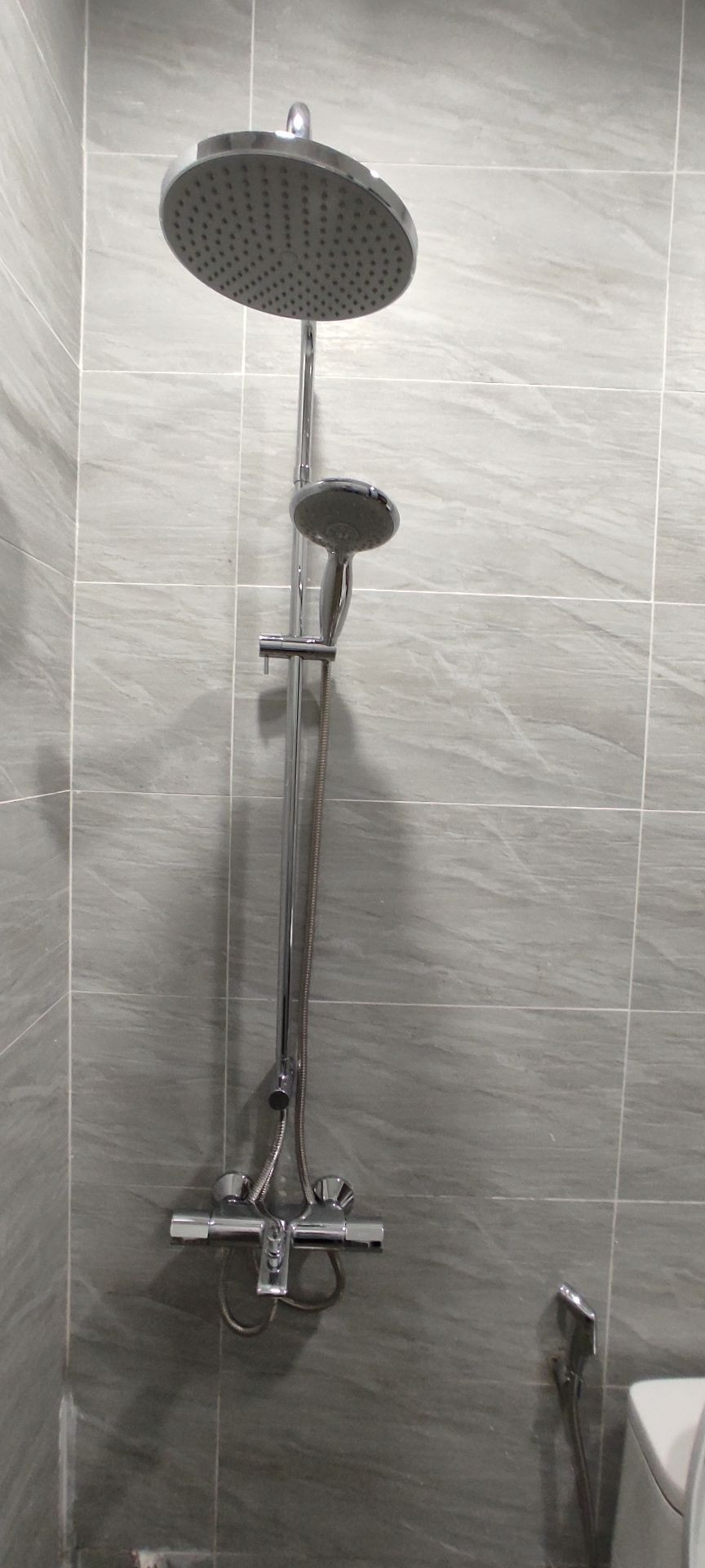 Đánh giá sản phẩm Bộ sen tắm cây đứng ổn nhiệt INAX BFV-6015S (BFV6015S)