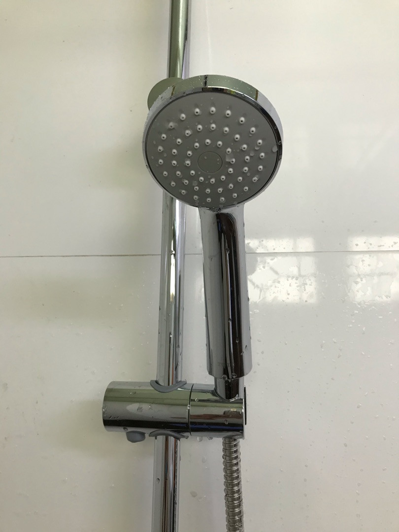 Đánh giá sản phẩm Sen tắm cây đứng TOTO DM907CS (dáng tròn)