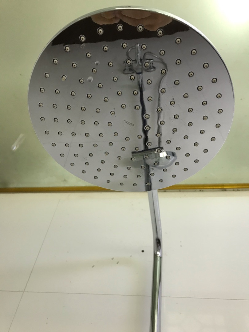 Đánh giá sản phẩm Sen tắm cây đứng TOTO DM907CS (dáng tròn)