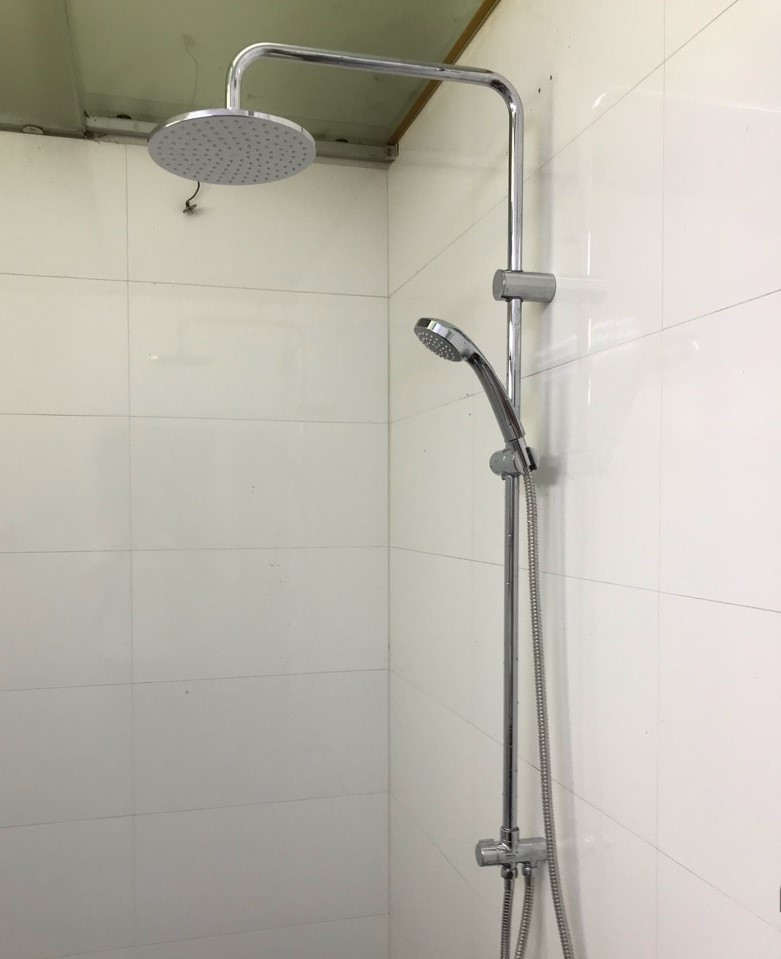 Đánh giá sản phẩm Sen tắm cây đứng TOTO DM907CS (dáng tròn)