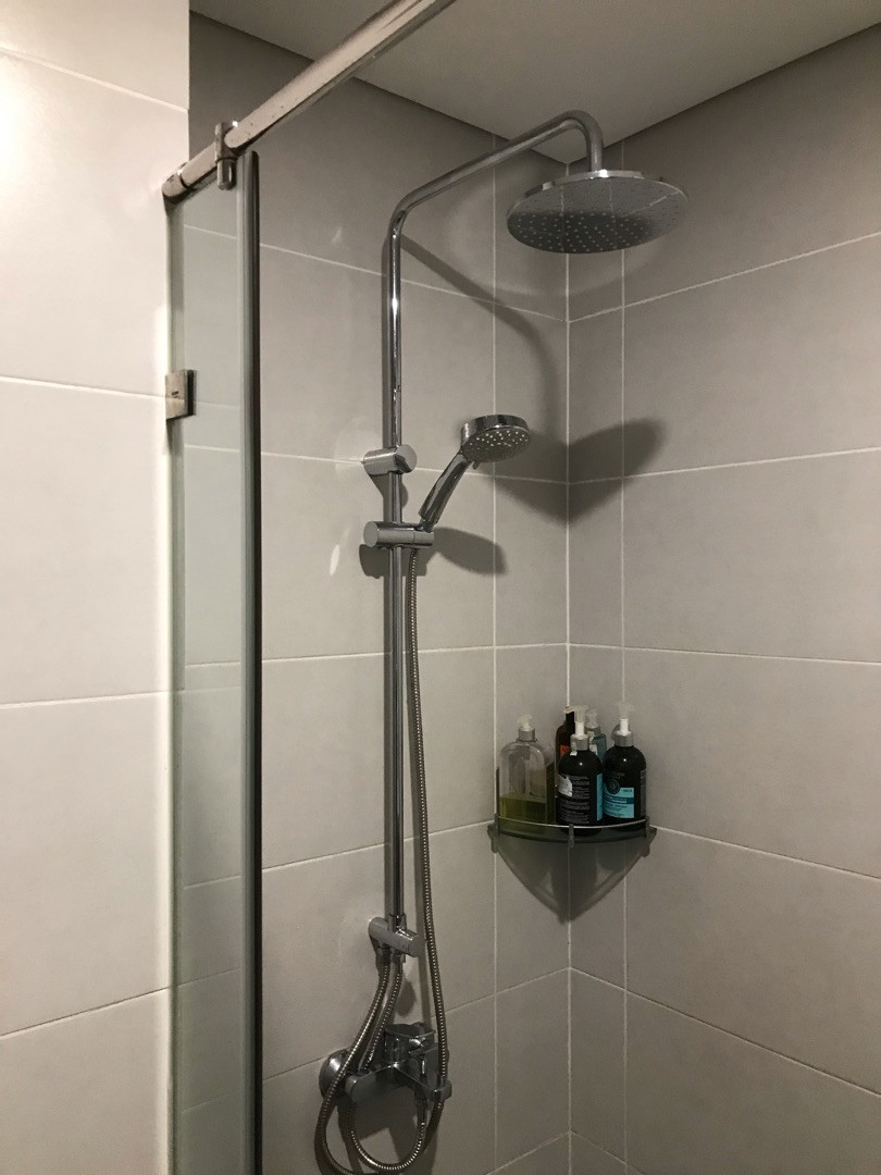 Đánh giá sản phẩm Sen tắm cây đứng TOTO DM907CS (dáng tròn)