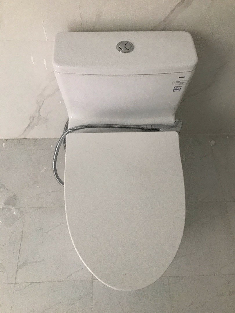 Đánh giá sản phẩm Bồn cầu 1 khối TOTO MS855DT8 nắp đóng êm TC600VS