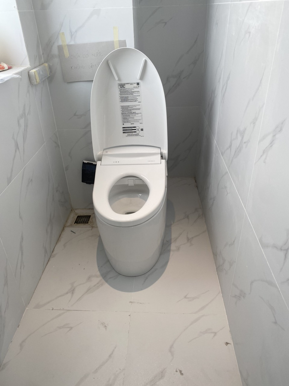 Đánh giá sản phẩm Bồn cầu thông minh Neorest RS TOTO CS921VT TCF83410GAA T53P100VR