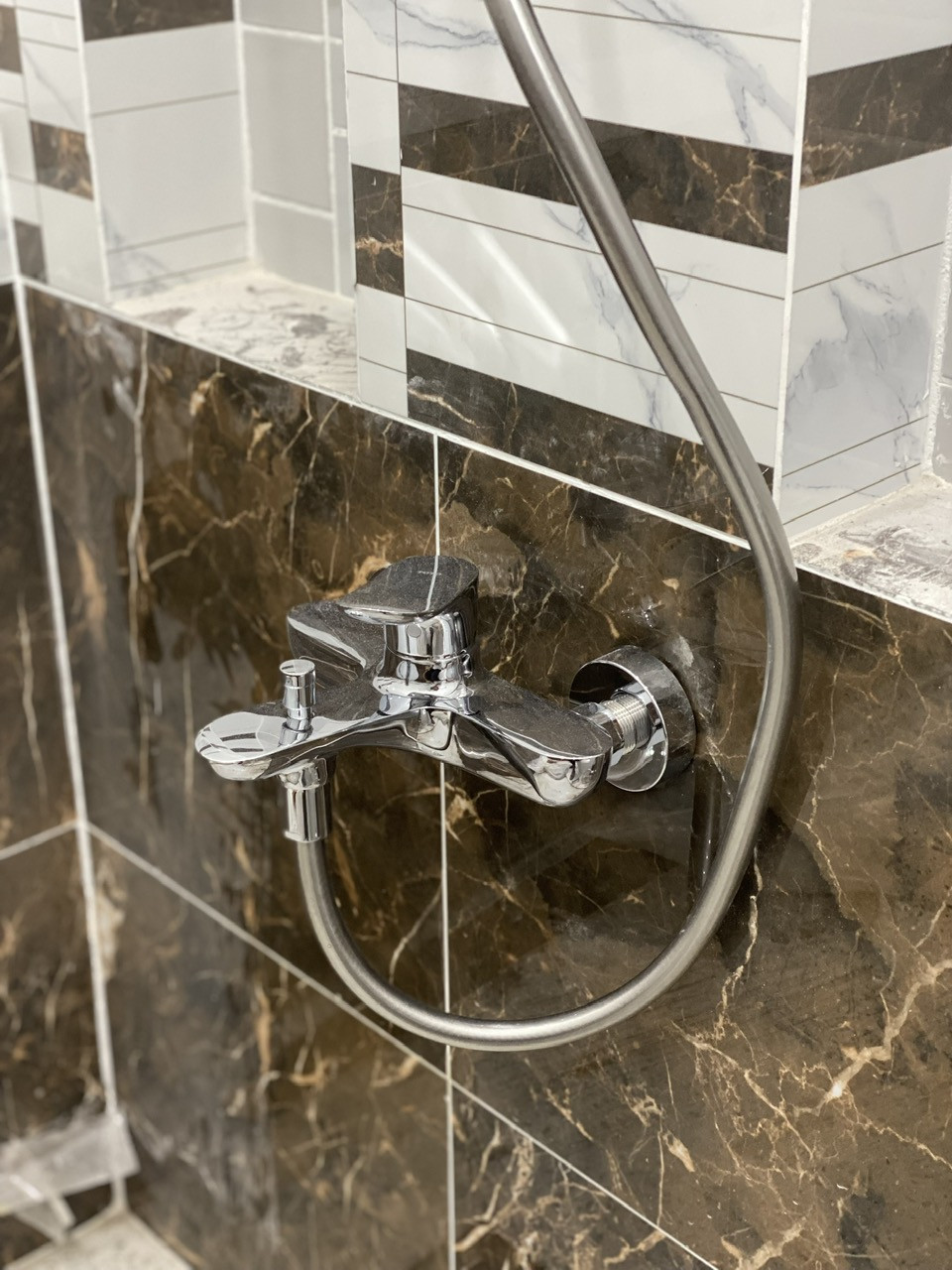 Đánh giá sản phẩm Củ sen tắm nóng lạnh GO Series TOTO TBG01302VA