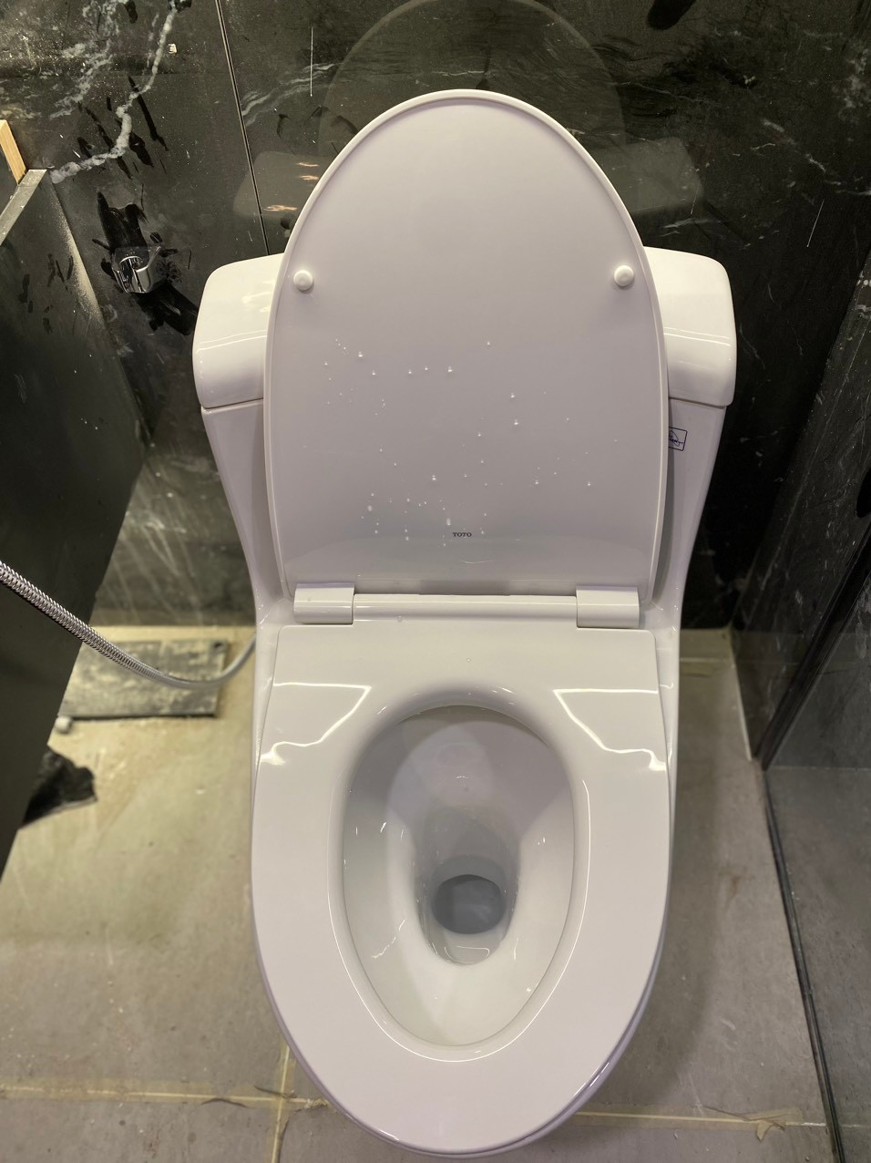 Đánh giá sản phẩm Bồn cầu 1 khối TOTO MS636DT8 nắp đóng êm TC600VS