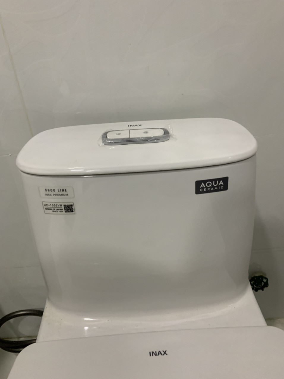 Đánh giá sản phẩm Bồn cầu 1 khối INAX AC-1052VN (AC1052VN) nắp đóng êm