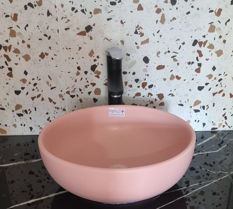 Đánh giá sản phẩm Vòi lavabo nóng lạnh mạ màu Kanly KLA