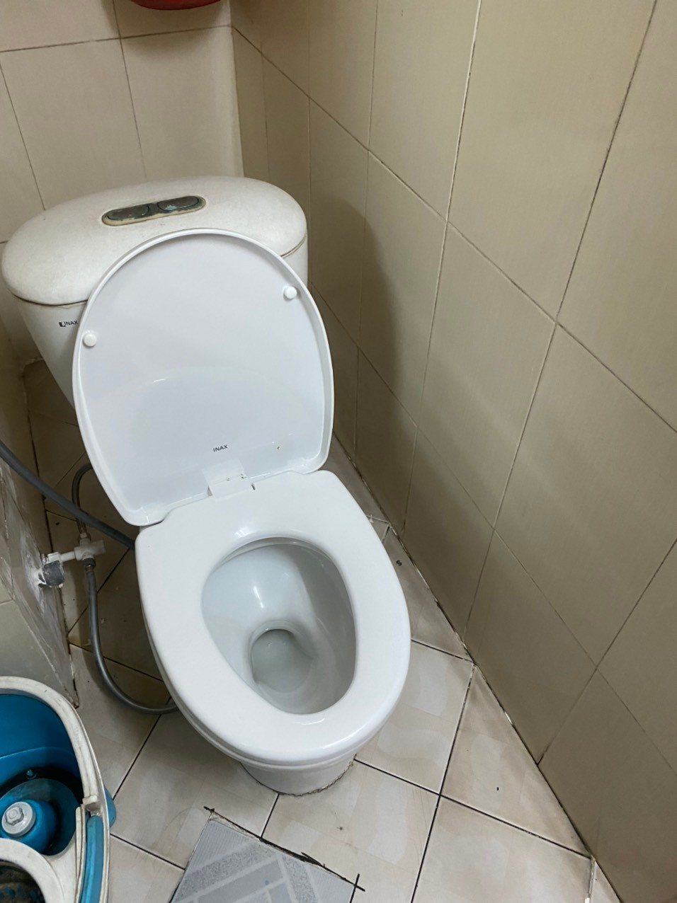 Đánh giá sản phẩm Nắp bồn cầu đóng êm INAX CF-57VSAK (CF57VSAK)