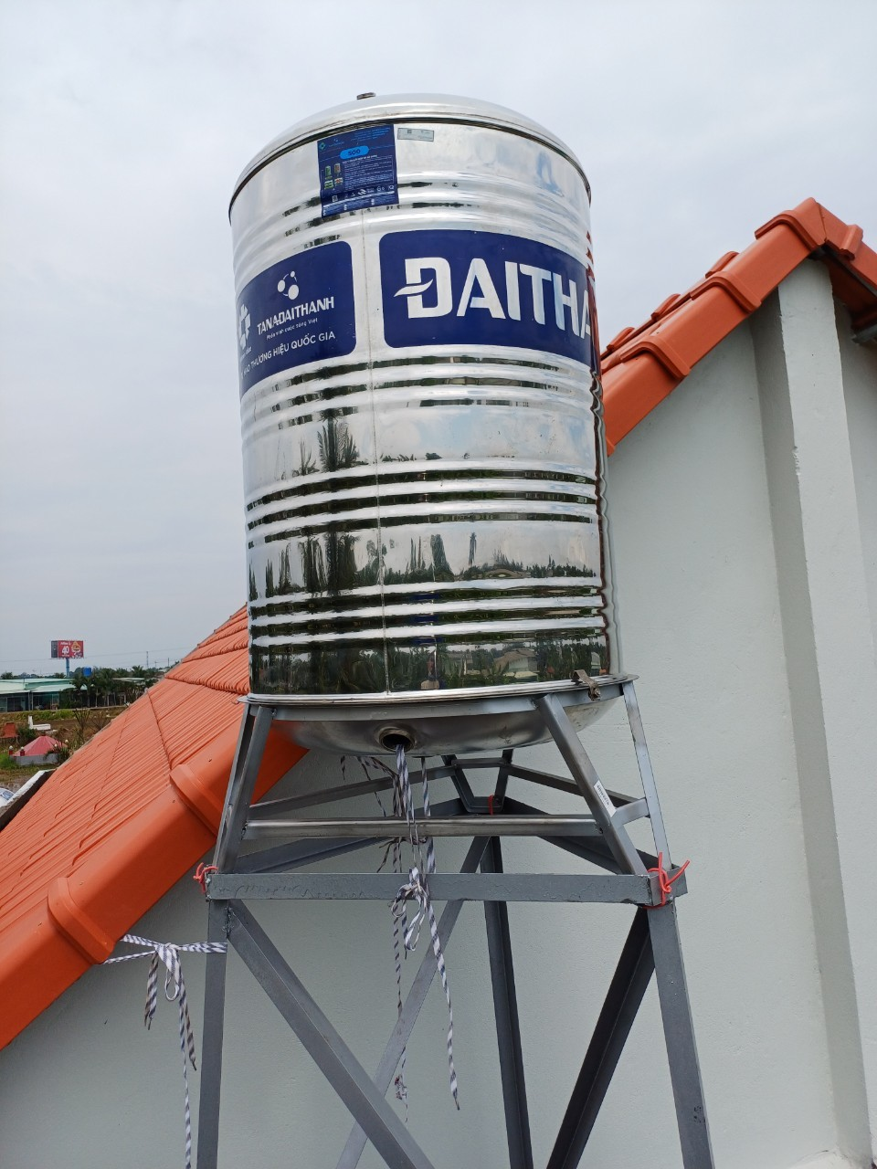 Đánh giá sản phẩm Bồn nước inox Đại Thành 500L đứng SUS 304