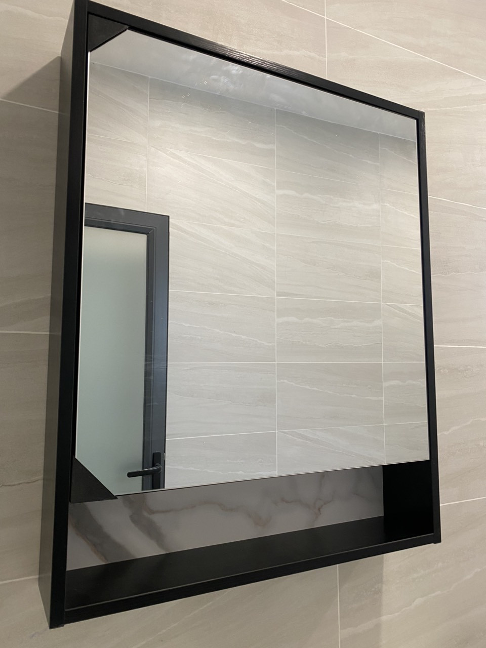 Đánh giá sản phẩm Tủ gương size 600mm MOWOEN MW6953-60M