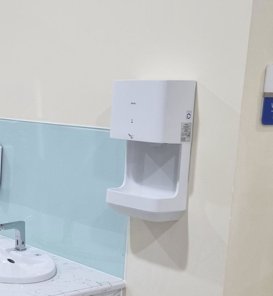 Đánh giá sản phẩm Máy sấy tay TOTO TYC322W có khay hứng nước