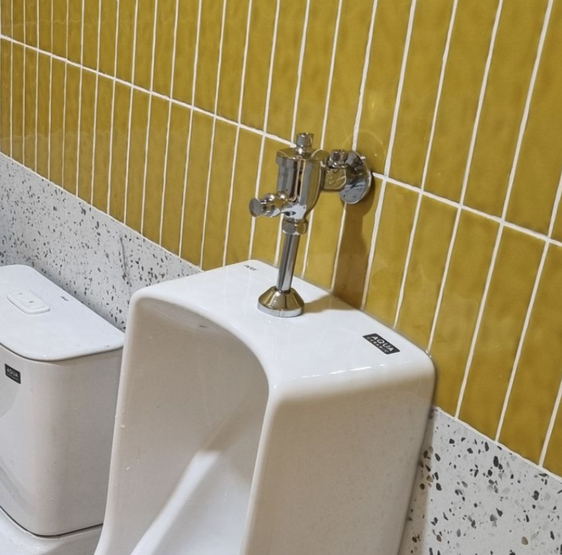 Đánh giá sản phẩm Van Xả Ấn Bồn Tiểu Inax Kiểu Ấn UF-7V (UF7V)