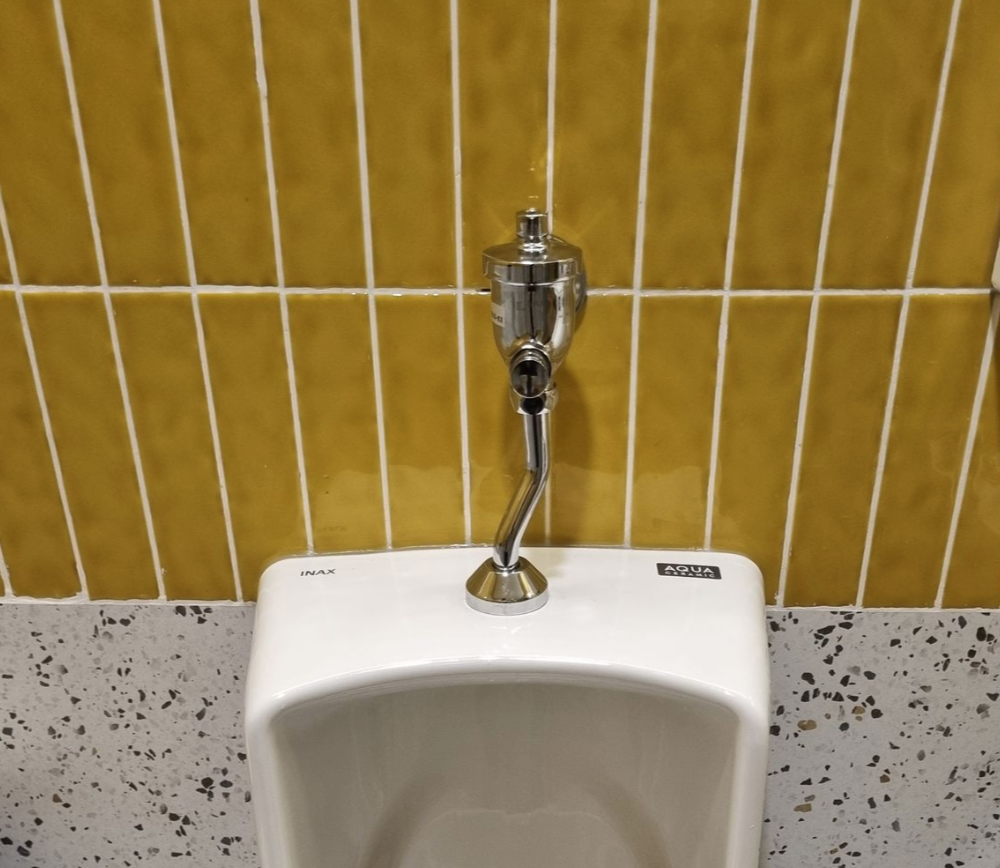 Đánh giá sản phẩm Van Xả Ấn Bồn Tiểu Inax Kiểu Ấn UF-8V (UF8V)