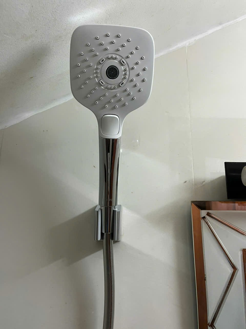 Đánh giá sản phẩm Bộ sen tắm nhiệt độ TOTO TBV03429V TBW02006A (3 chế độ)