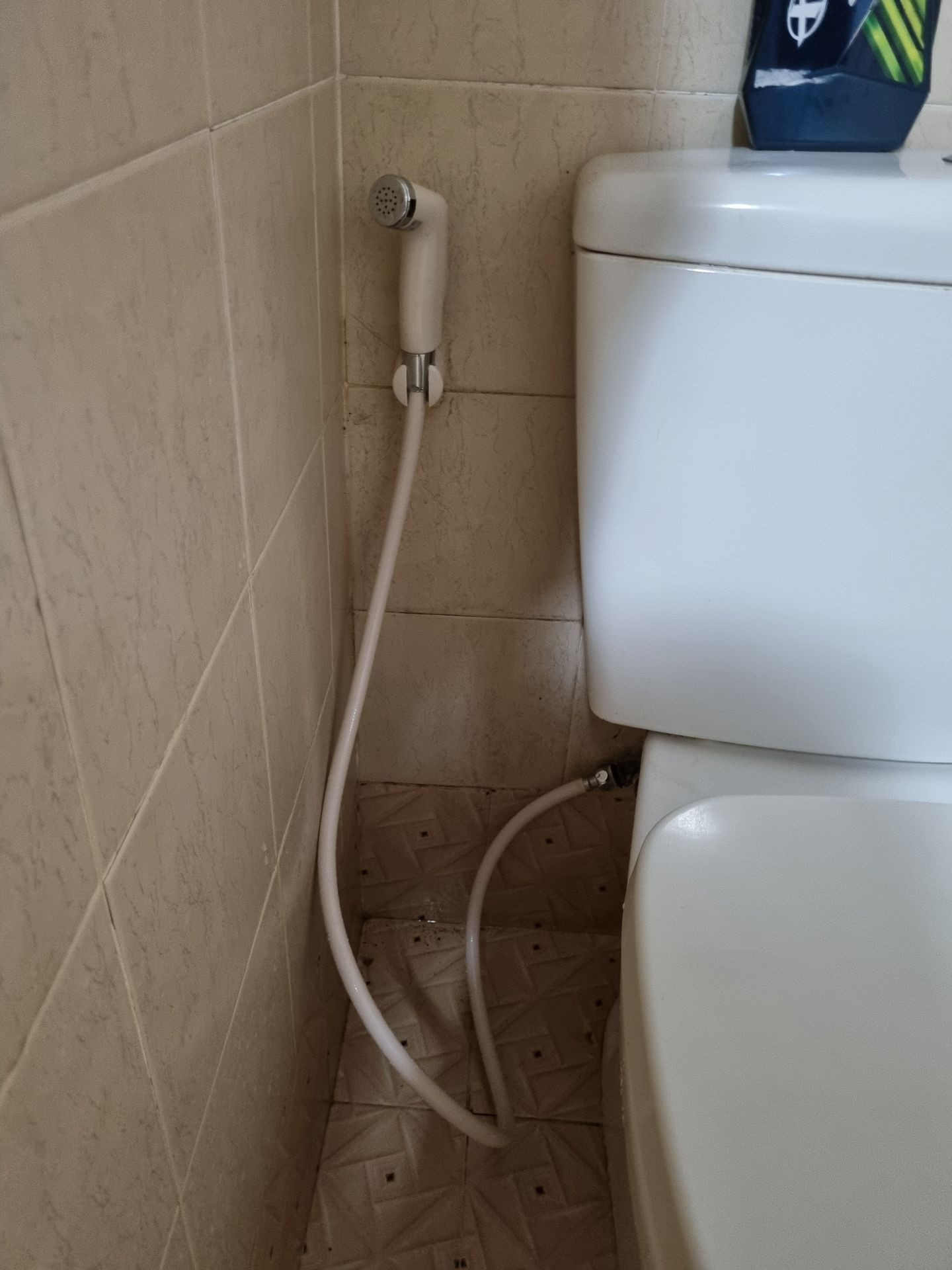 Đánh giá sản phẩm Vòi xịt vệ sinh INAX CFV-102A (CFV102A)