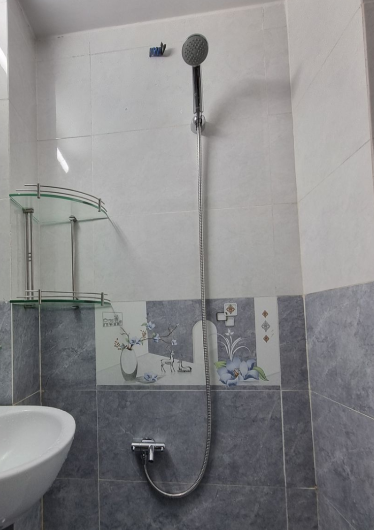 Đánh giá sản phẩm Bộ vòi sen tắm lạnh Caesar S043C (Tay sen tắm xi)