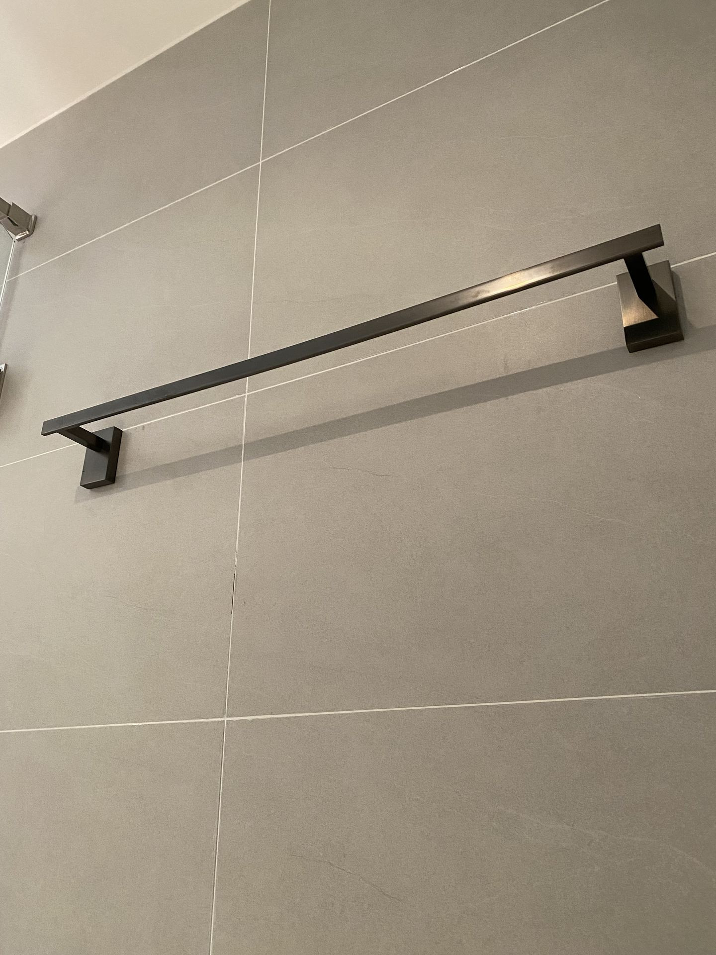 Đánh giá sản phẩm Thanh treo khăn Esslinger ES-2685