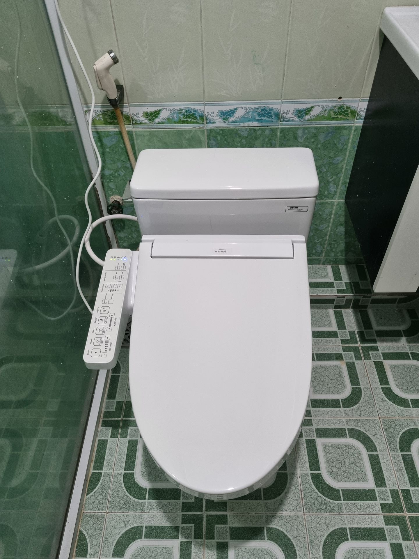 Đánh giá sản phẩm Bồn cầu TOTO MS188VKW16 T53P100VR 1 khối nắp điện tử Washlet C2 TCF23410AAA