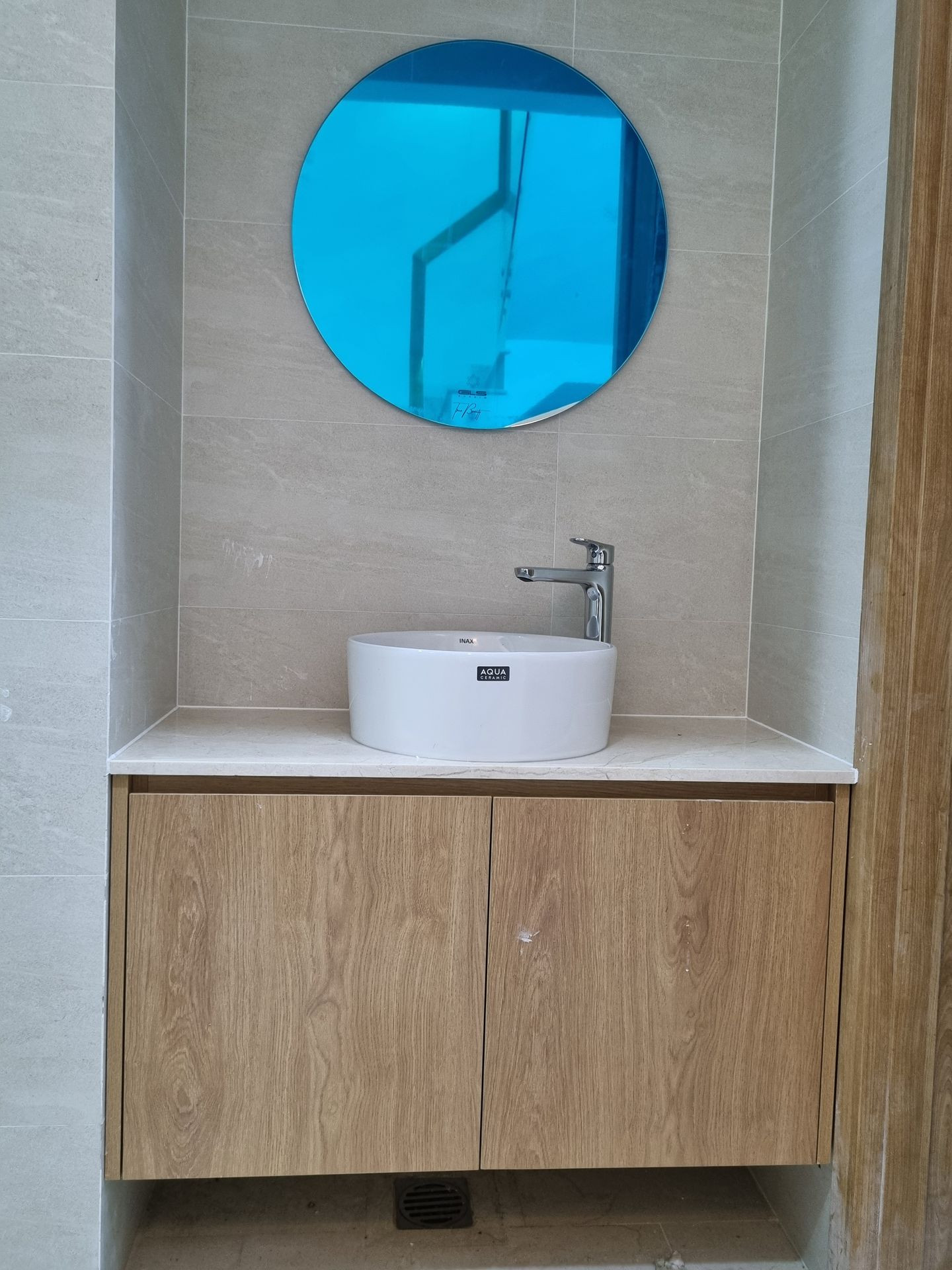 Đánh giá sản phẩm Chậu rửa lavabo đặt bàn INAX AL-295V (AL295V) men Aqua Ceramic