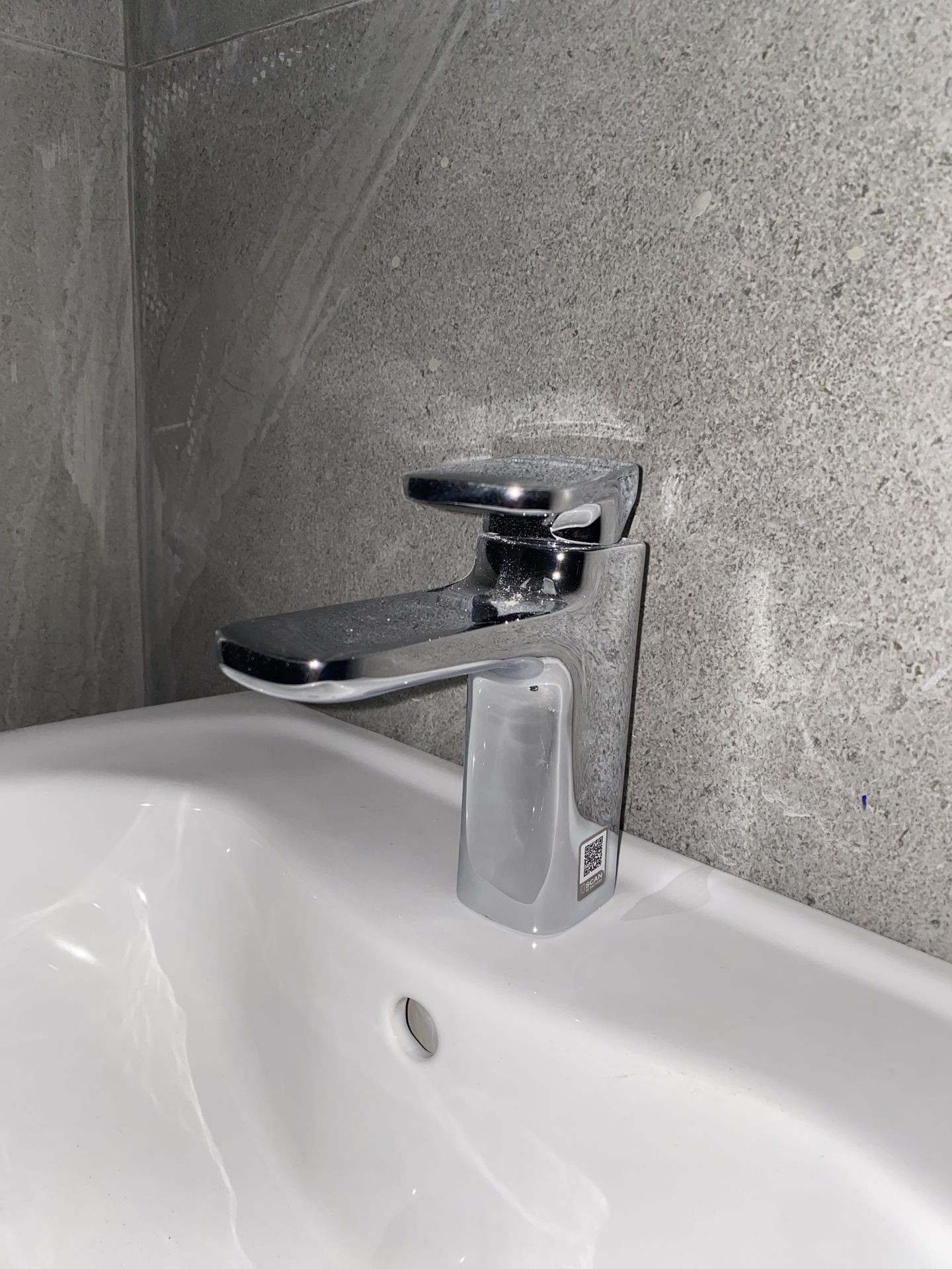 Đánh giá sản phẩm Vòi chậu lavabo nóng lạnh INAX LFV-632S (LFV632S)