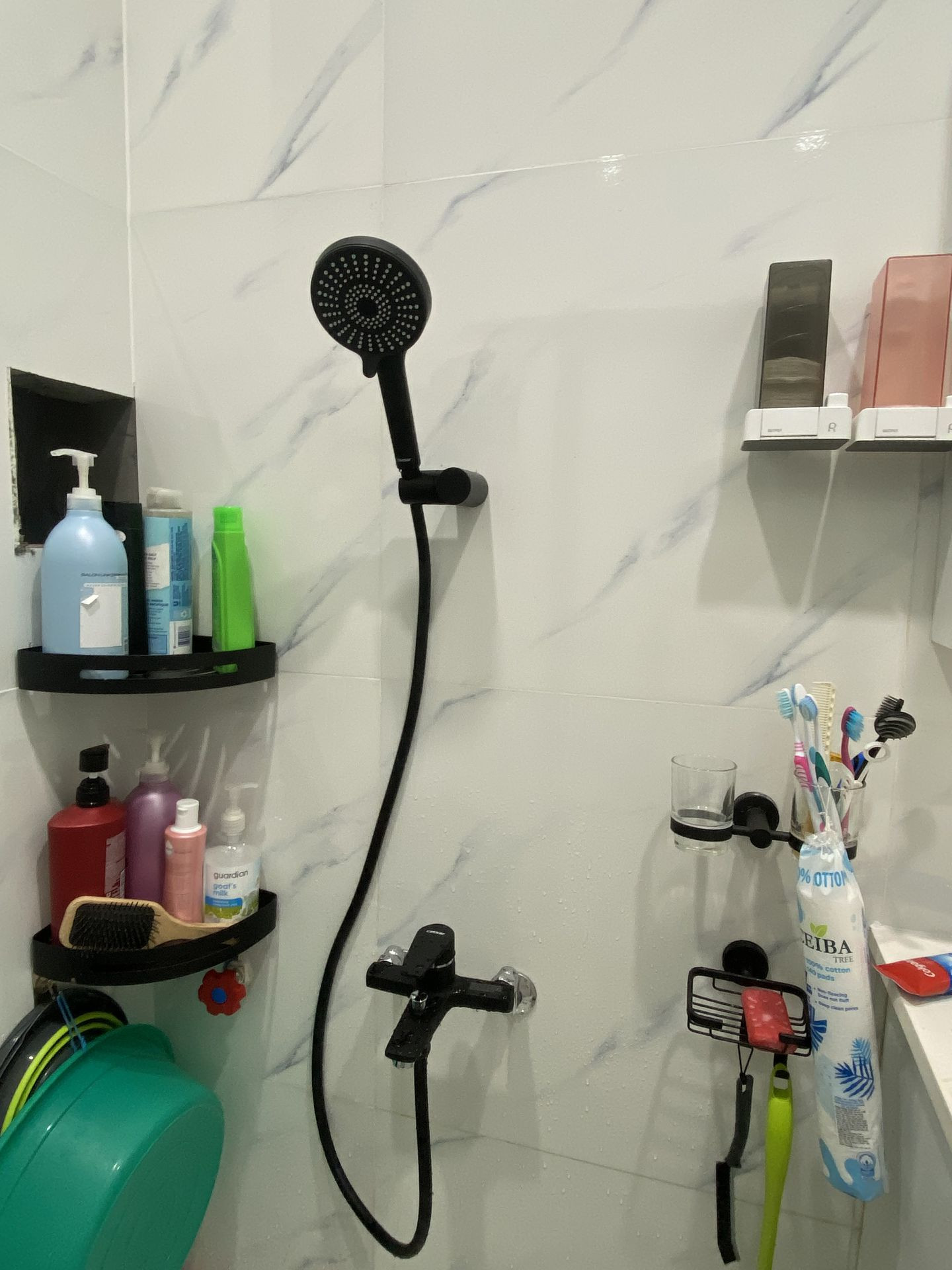 Đánh giá sản phẩm Bộ vòi sen tắm nóng lạnh Caesar S393C / CB / CW / CR / CG