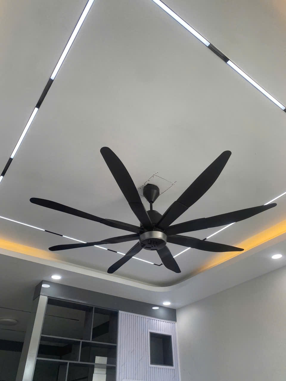 Đánh giá sản phẩm Quạt trần 8 cánh cảm biến chuyển động Panasonic F-80ZBR