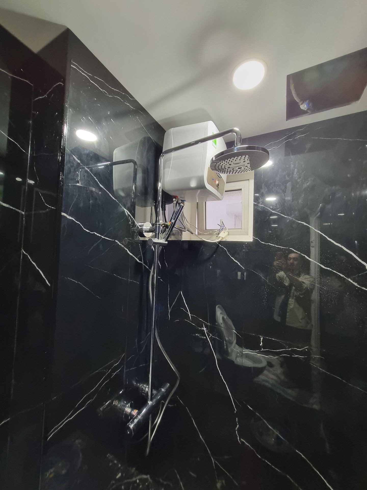 Đánh giá sản phẩm Sen cây nhiệt độ TOTO TBW01404AA dòng G 2 chế độ