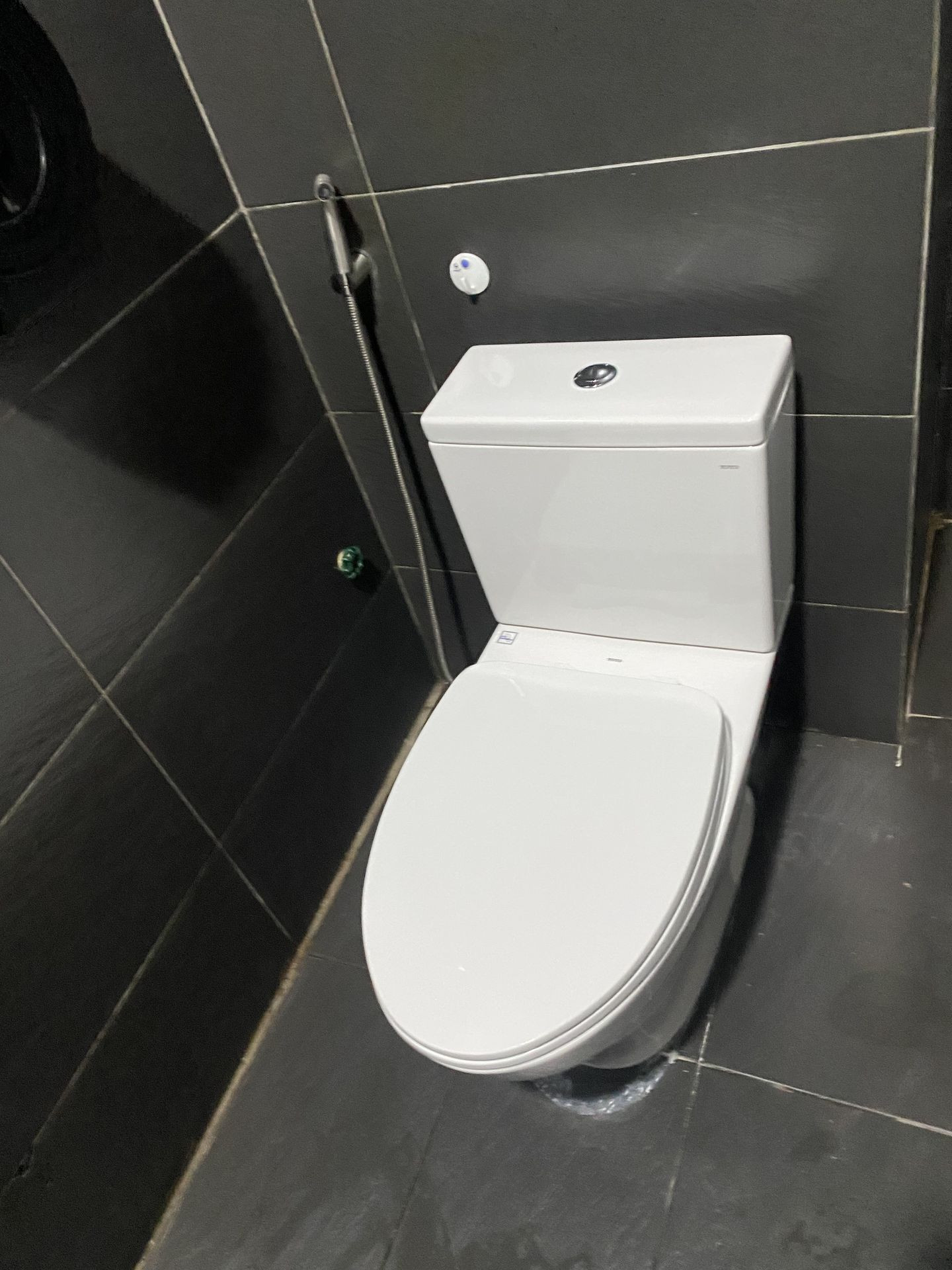 Đánh giá sản phẩm Bồn cầu 2 khối TOTO CS326DT10 nắp đóng êm TC395VS