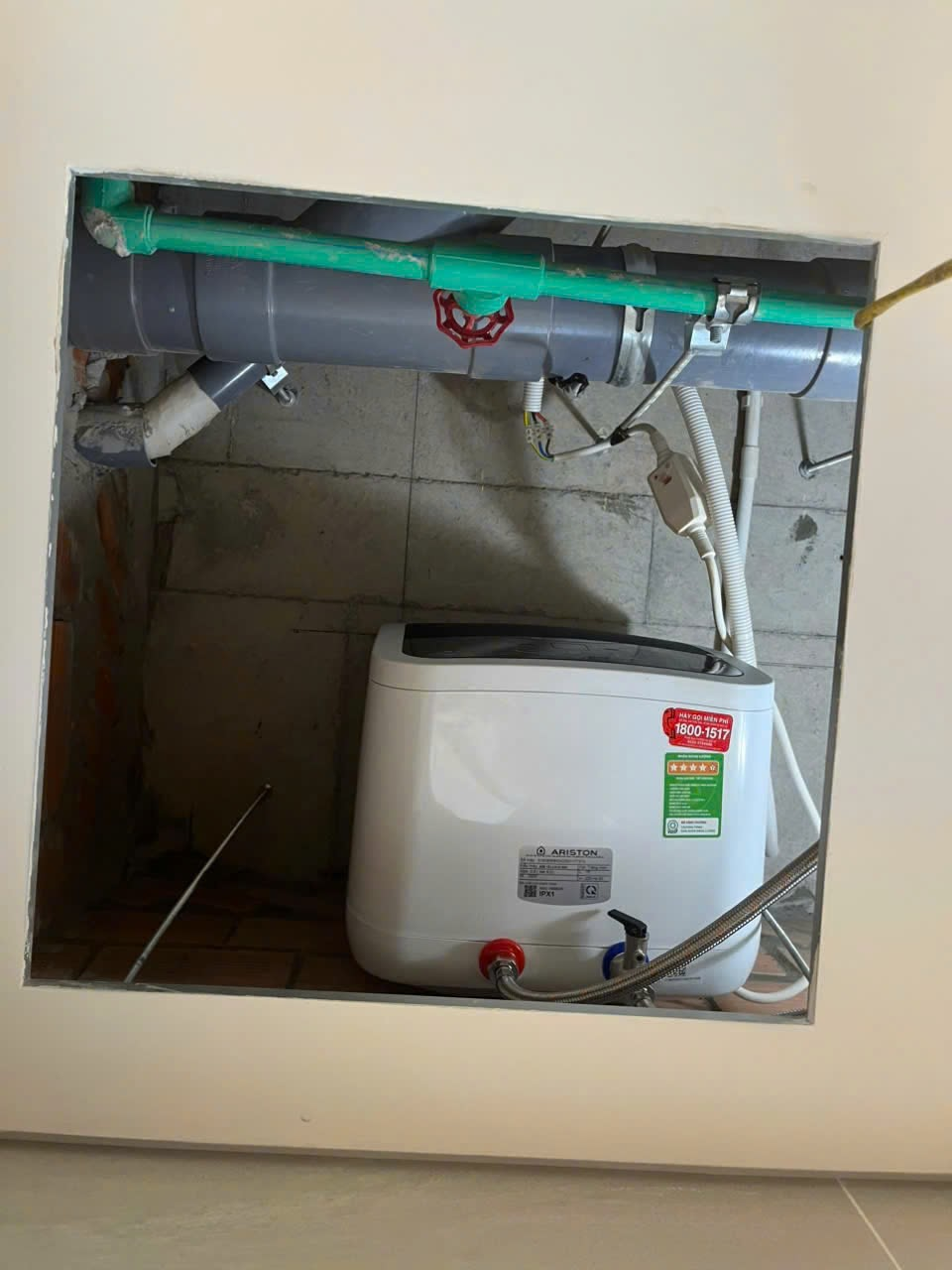 Đánh giá sản phẩm Máy nước nóng gián tiếp Andris Lux-D Ariston AN2 LUX-D