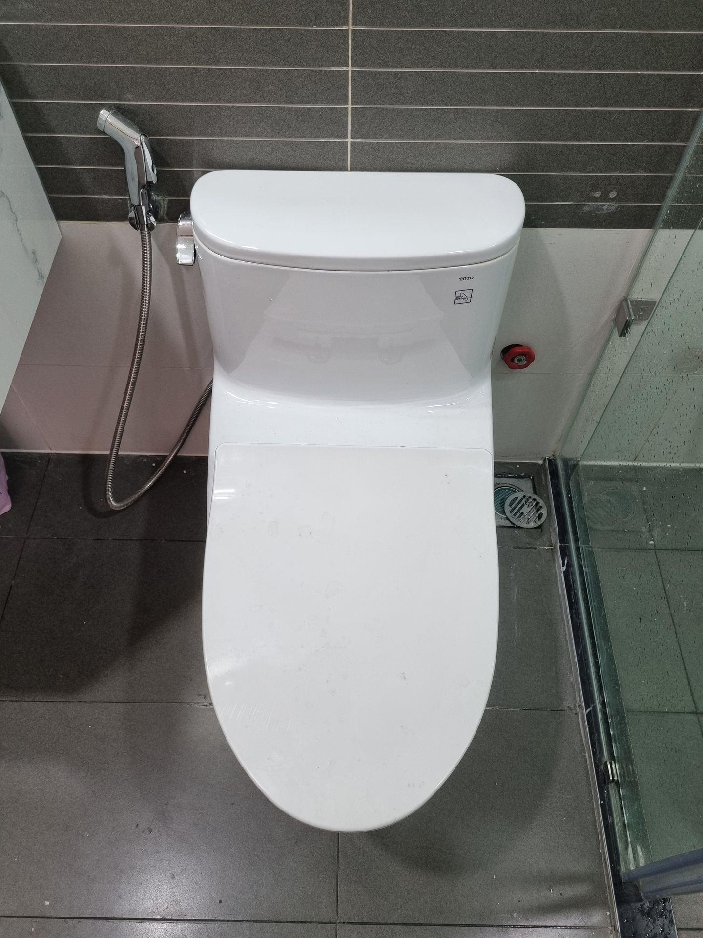 Đánh giá sản phẩm Bồn cầu 1 khối TOTO MS887RT8 nắp đóng êm TC600VS