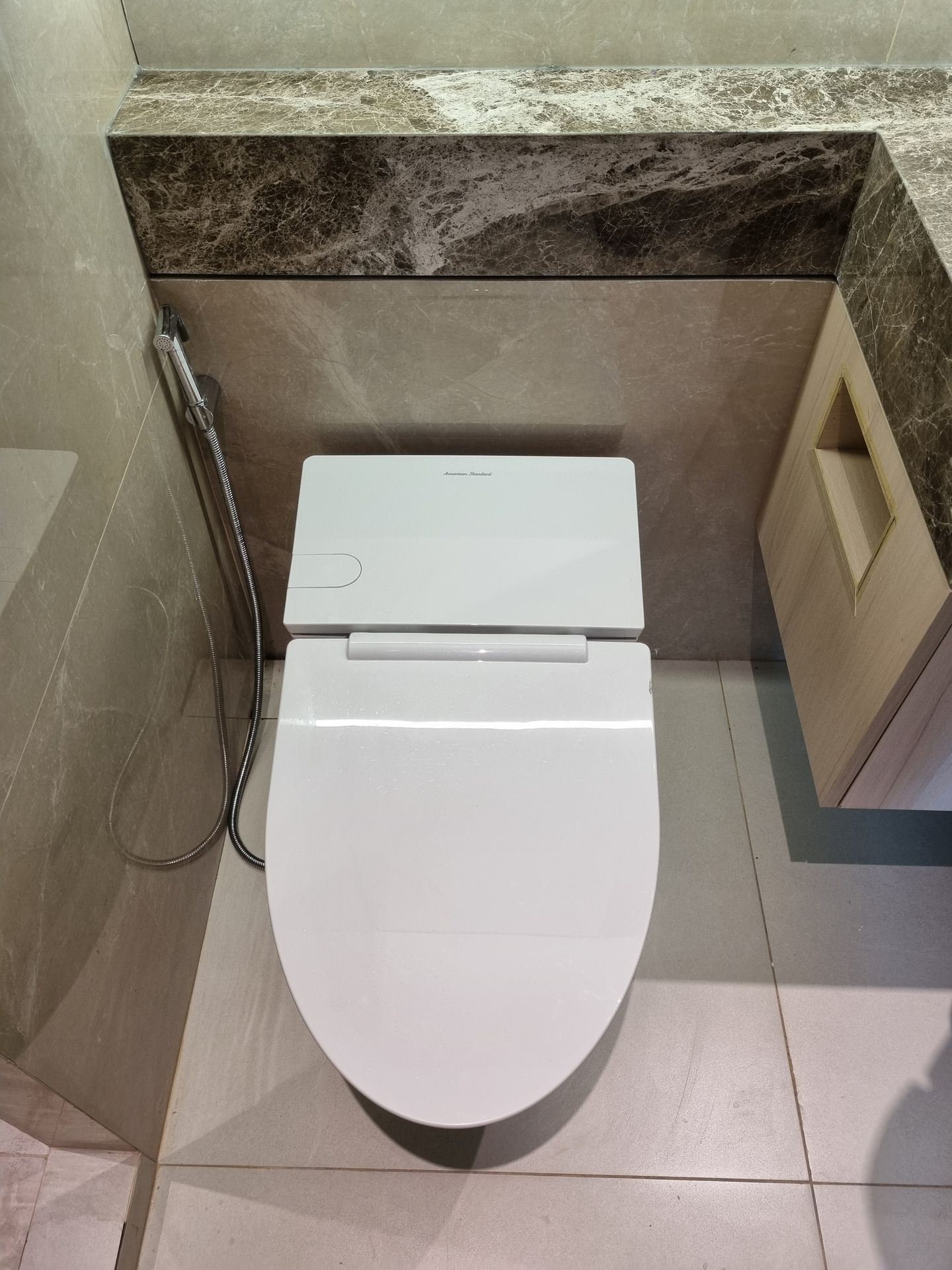 Đánh giá sản phẩm Bồn cầu 1 khối American Standard WP-3232 (WP3232) nắp êm dòng Studio S