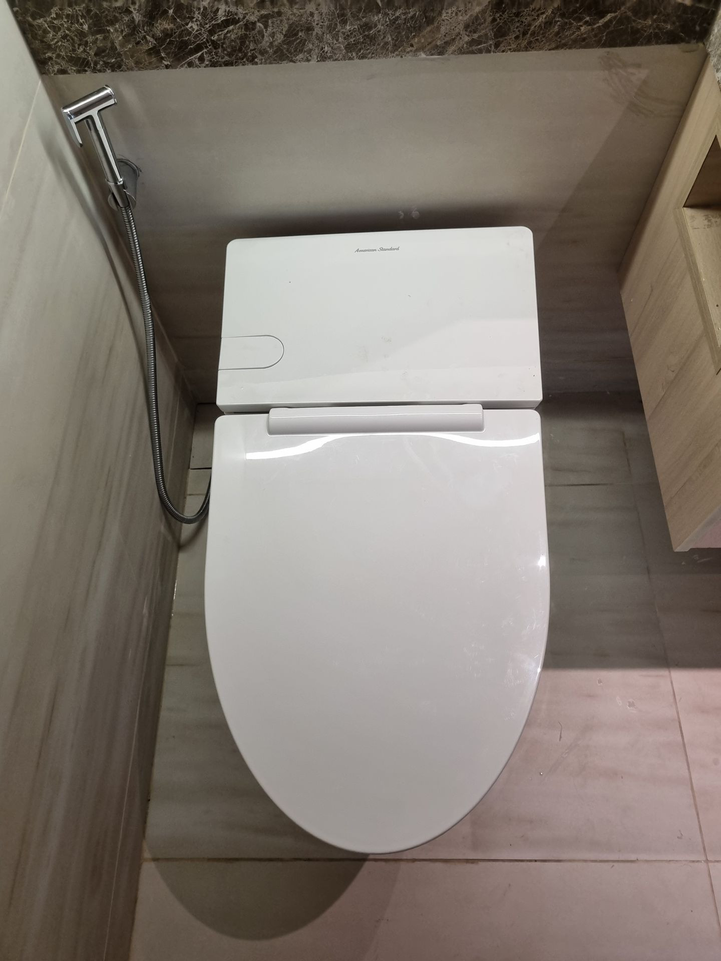 Đánh giá sản phẩm Bồn cầu 1 khối American Standard WP-3232 (WP3232) nắp êm dòng Studio S