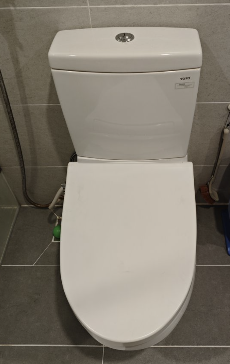 Đánh giá sản phẩm Nắp rửa cơ Eco washer TOTO TCW1211A (E4) 2 chế độ rửa trước & sau