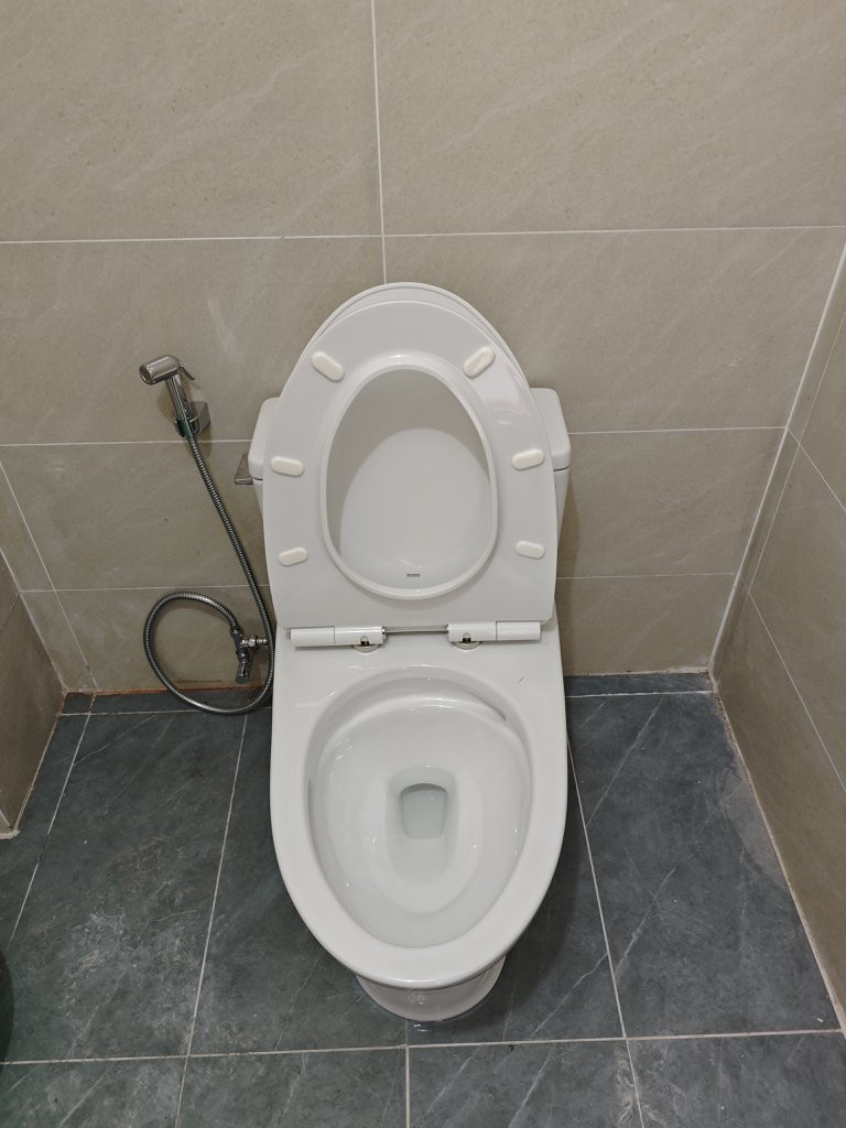 Đánh giá sản phẩm Bồn cầu 1 khối TOTO MS188VKT8 T53P100VR nắp đóng êm TC600VS