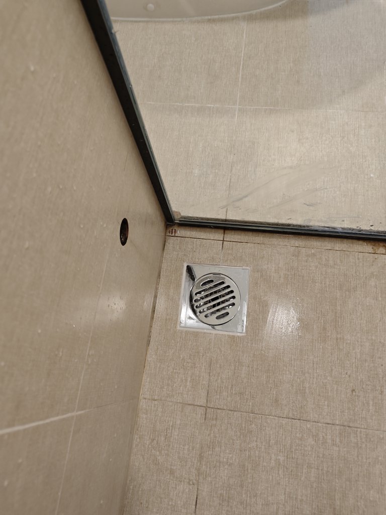 Đánh giá sản phẩm Phễu thoát sàn vuông 12x12cm MERDRAIN MD-S1203