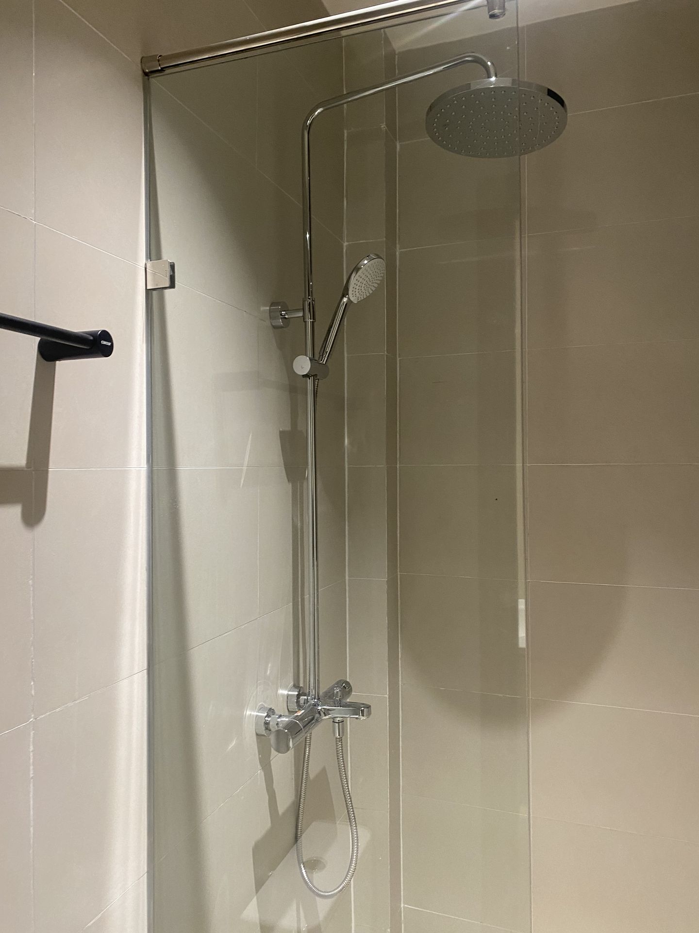 Đánh giá sản phẩm Sen cây nhiệt độ TOTO TBW11440V (kèm vòi xả bồn)